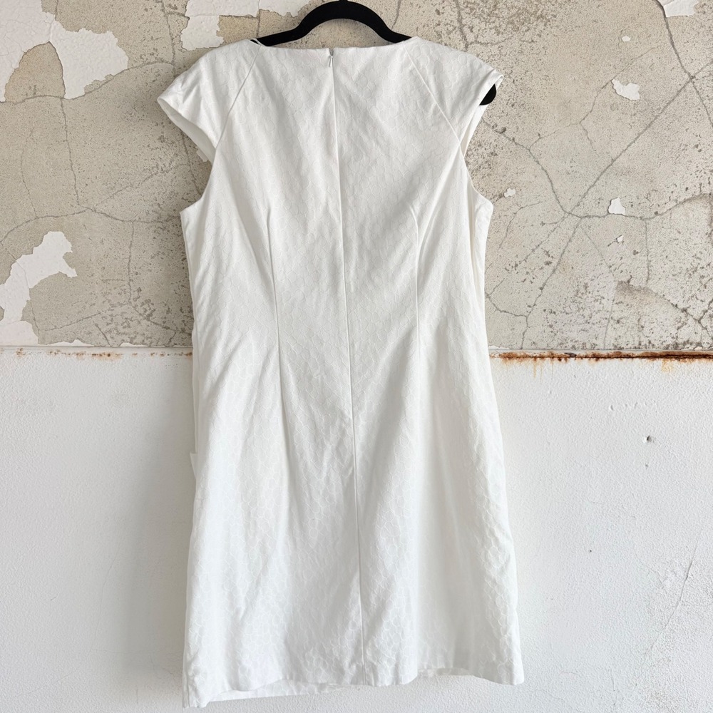 Mod Mini Dress White Textured Shift Dress Ruffles - Picture 3 of 9
